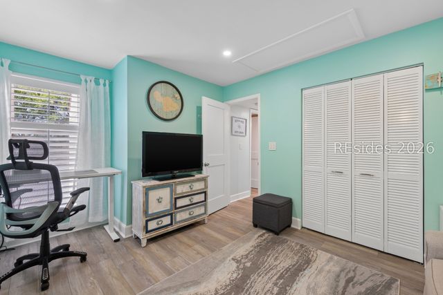 3 Shelter Cove Ln Apt 7406, Hilton Head Island, SC 29928