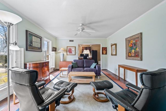 353 COLONIAL RD, Memphis, TN 38117