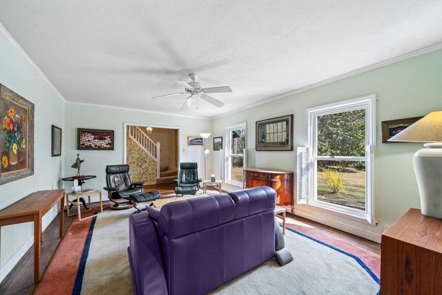 353 COLONIAL RD, Memphis, TN 38117