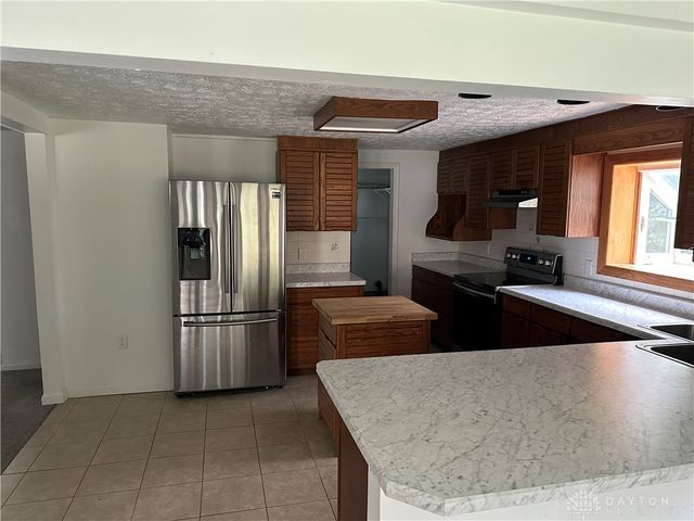 1358 Hanes Road, Beavercreek Twp, OH 45434