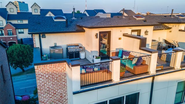 723 S Cesar Chavez Boulevard, Dallas, TX 75201