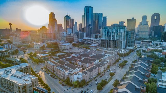 723 S Cesar Chavez Boulevard, Dallas, TX 75201