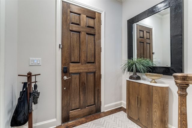 723 S Cesar Chavez Boulevard, Dallas, TX 75201