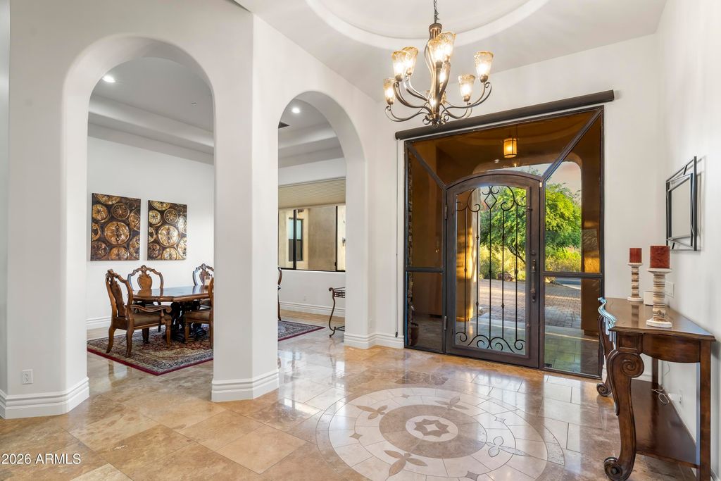 Image 11 of property listing at 8728 E CAMINO DEL MONTE --, Scottsdale, AZ 85255