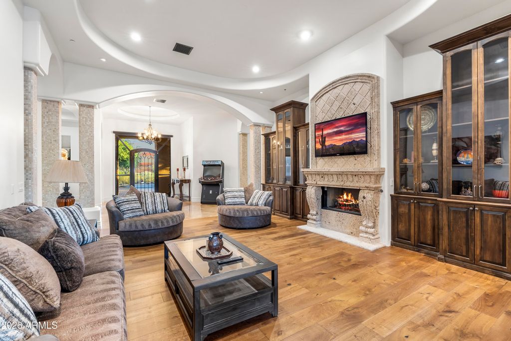 Image 14 of property listing at 8728 E CAMINO DEL MONTE --, Scottsdale, AZ 85255