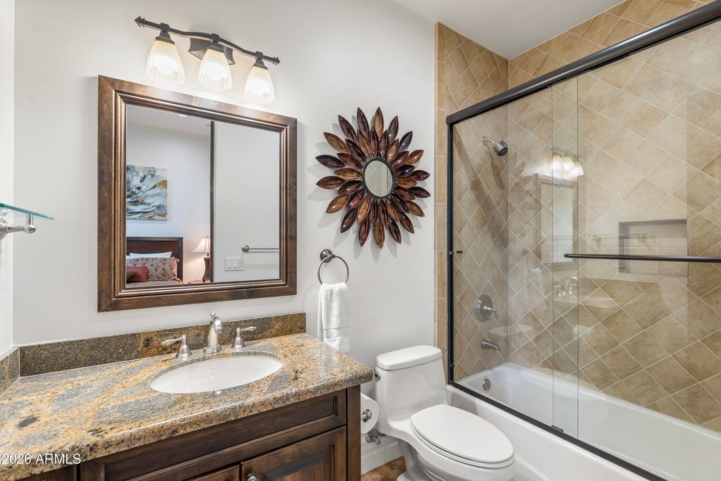 Image 40 of property listing at 8728 E CAMINO DEL MONTE --, Scottsdale, AZ 85255