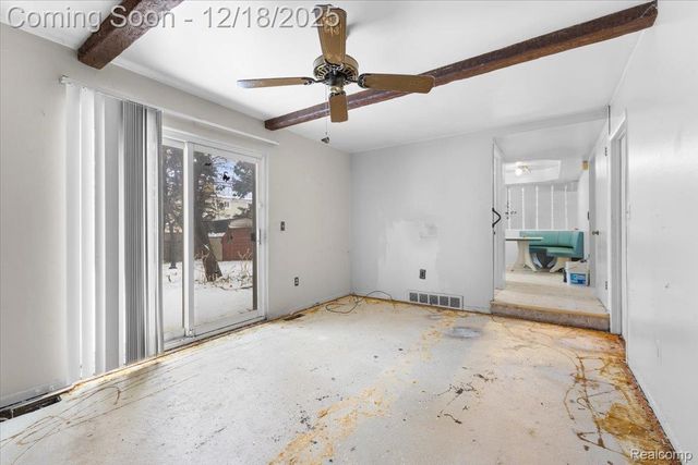 13227 Grand Haven Drive, Sterling Heights, MI 48312