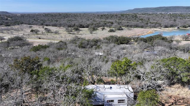 4915 S Lakeview, Gordon, TX 76453