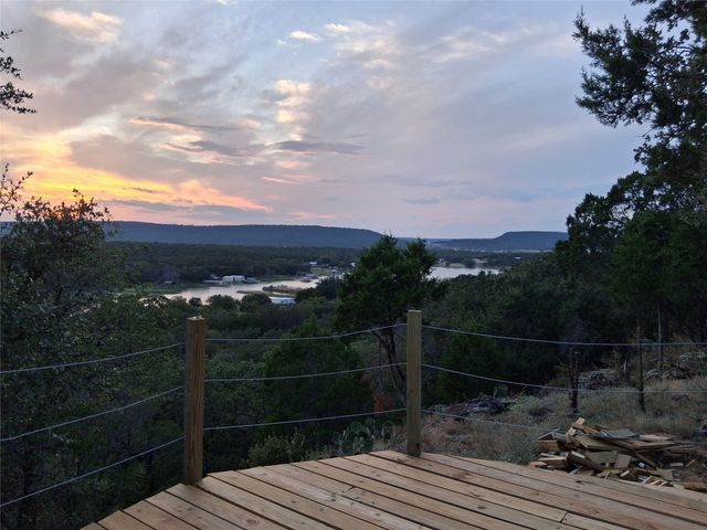 4915 S Lakeview, Gordon, TX 76453