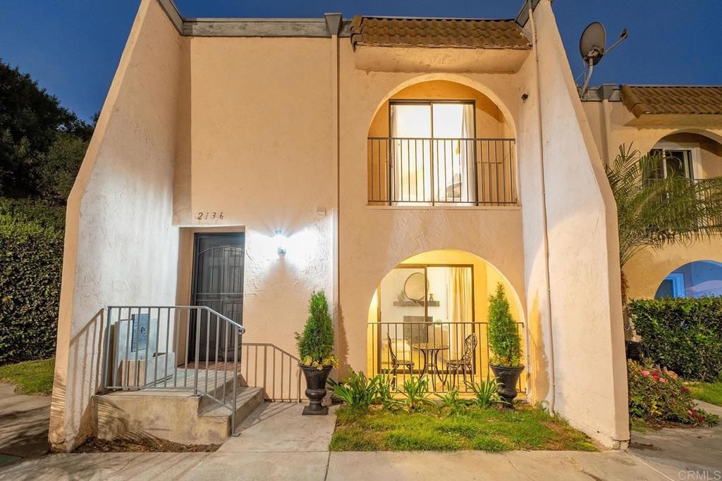 2136 Oceanside Boulevard, Oceanside, CA 92054 — exterior