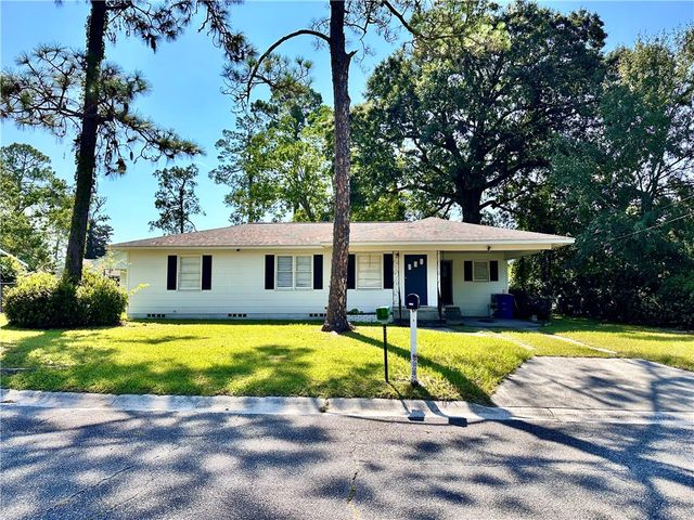 2202 Pioneer Street, Waycross, GA 31501