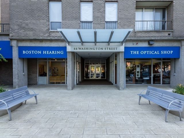 44 Washington St. 1212, Brookline, MA 02445