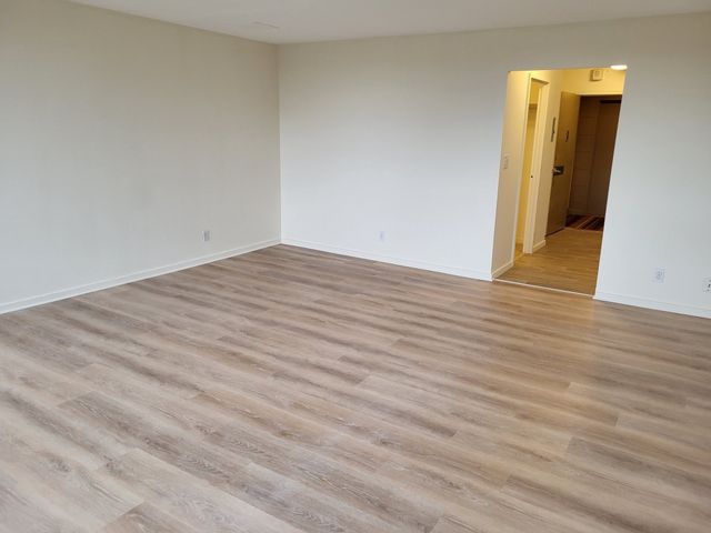 44 Washington St. 1212, Brookline, MA 02445