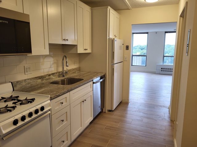 44 Washington St. 1212, Brookline, MA 02445