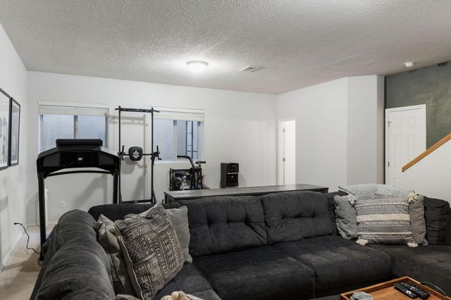 7123 Alexandria Drive NE, Albuquerque, NM 87122