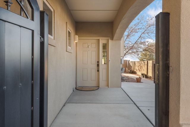 7123 Alexandria Drive NE, Albuquerque, NM 87122
