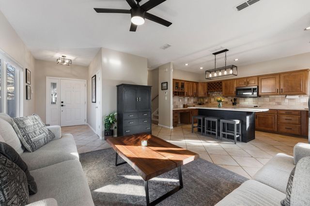 7123 Alexandria Drive NE, Albuquerque, NM 87122