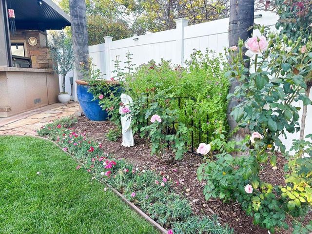 29824 Talitha Way, Murrieta, CA 92563