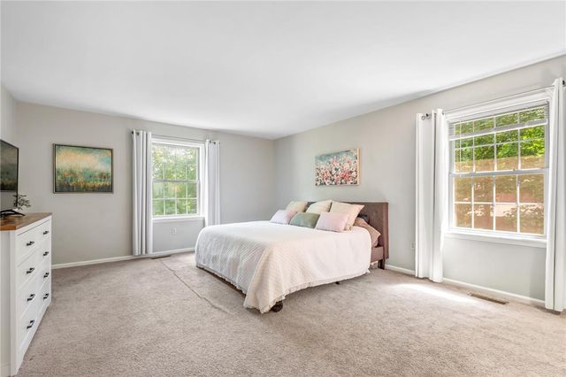 4599 Pleasant View Drive, Upper Saucon Twp, PA 18036