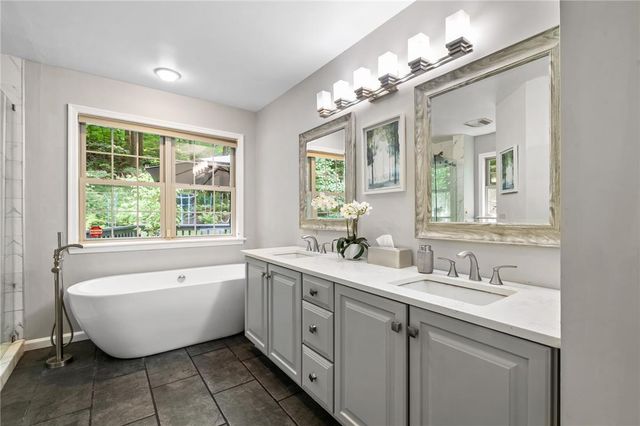 4599 Pleasant View Drive, Upper Saucon Twp, PA 18036