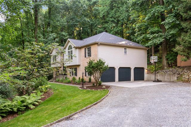 4599 Pleasant View Drive, Upper Saucon Twp, PA 18036