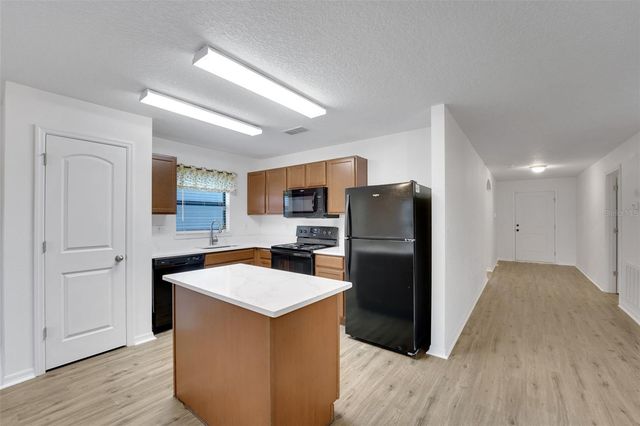 2659 ROTHERHAM ROAD, Tavares, FL 32778