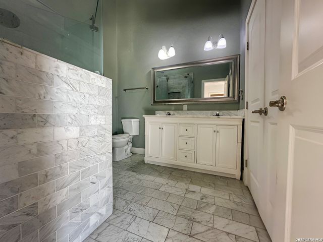 114 Yale, San Antonio, TX 78201