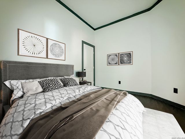 114 Yale, San Antonio, TX 78201