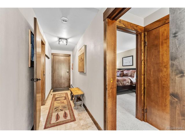 112 E La Bonte St 202, Dillon, CO 80435