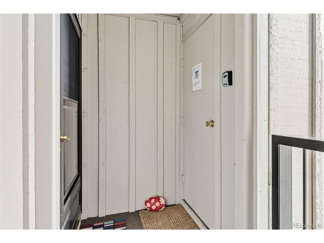 112 E La Bonte St 202, Dillon, CO 80435