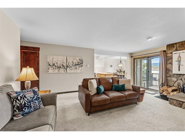 112 E La Bonte St 202, Dillon, CO 80435