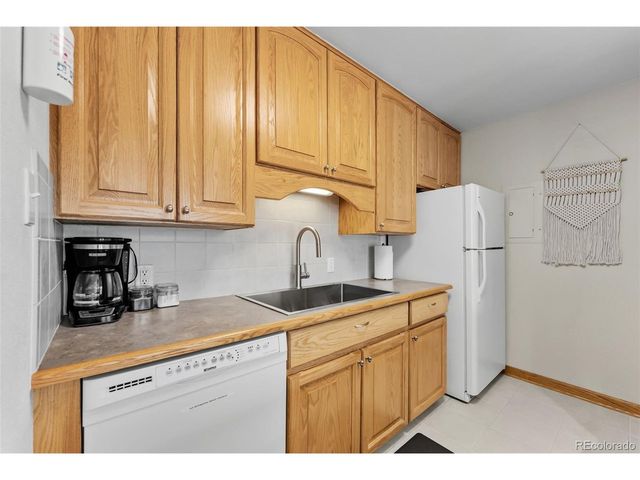 112 E La Bonte St 202, Dillon, CO 80435