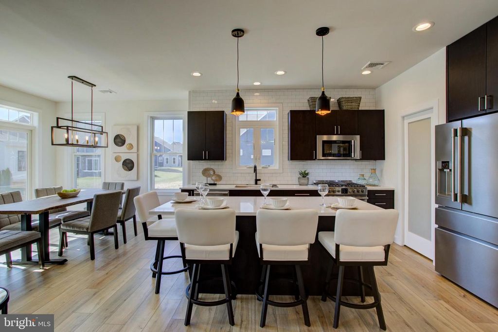 1414 BARRINGTON DR #293, Mount Joy, PA 17552