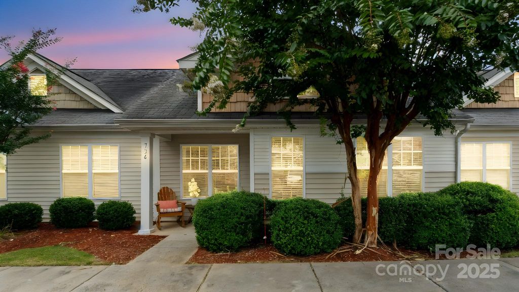 736 Waterfall Way, Clover, SC 29710