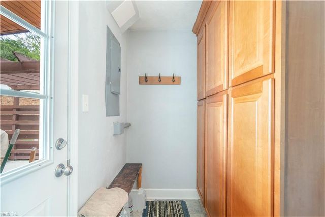409 Old Forge CT, Virginia Beach, VA 23452
