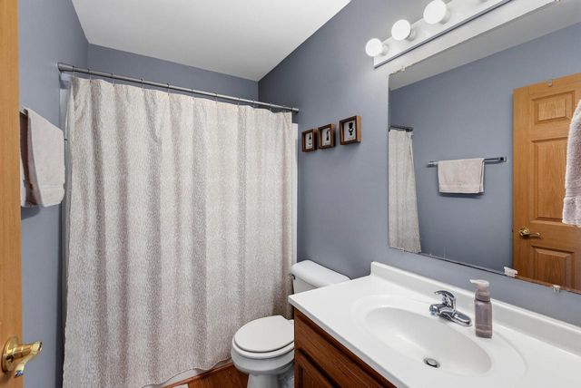 1126 Autumn DRIVE, West Bend, WI 53090