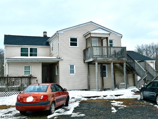 73 Featherbed Ln, Raritan Twp., NJ 08822