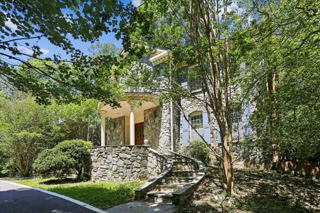 11720 GLEN CT, Potomac, MD 20854