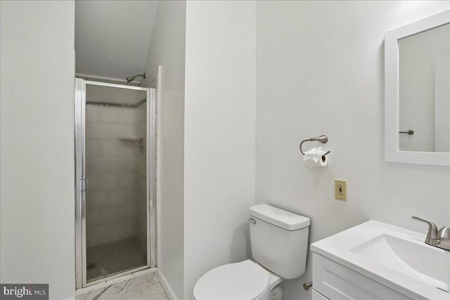 11720 GLEN CT, Potomac, MD 20854