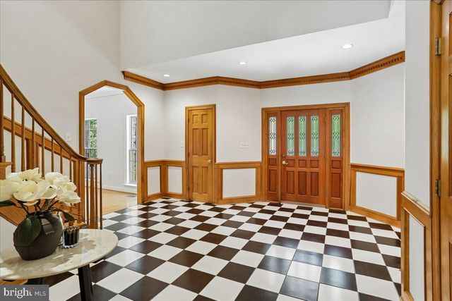 11720 GLEN CT, Potomac, MD 20854