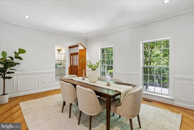 11720 GLEN CT, Potomac, MD 20854