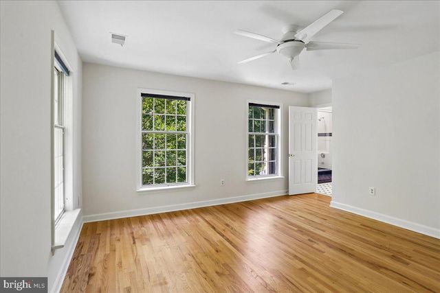 11720 GLEN CT, Potomac, MD 20854