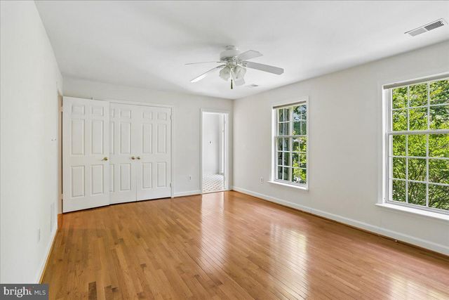 11720 GLEN CT, Potomac, MD 20854