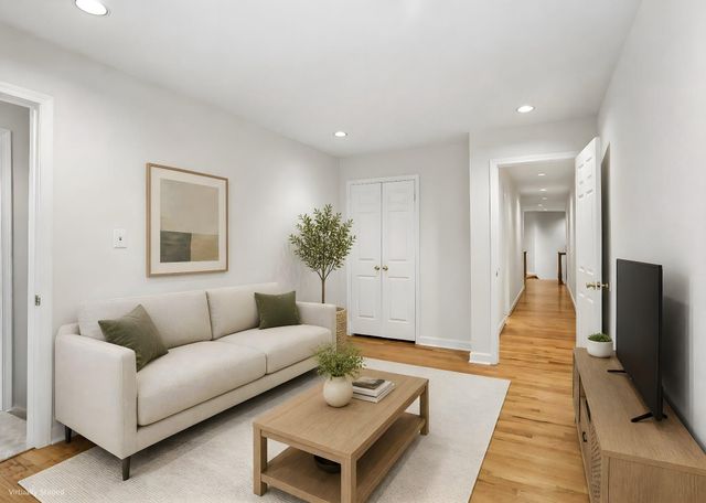 11720 GLEN CT, Potomac, MD 20854