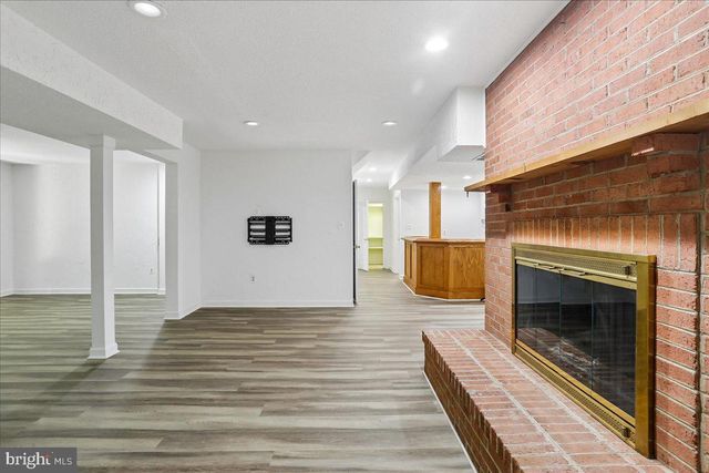 11720 GLEN CT, Potomac, MD 20854