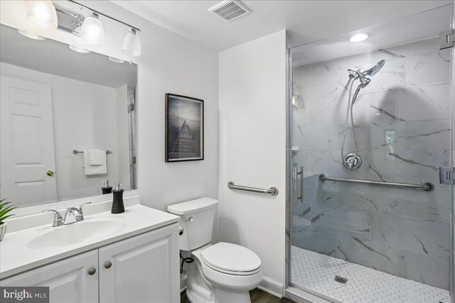 11720 GLEN CT, Potomac, MD 20854