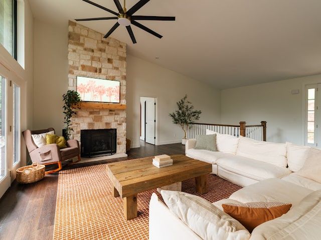 6277 Gordon Lawrence Rd, Santa Fe, TN 38482