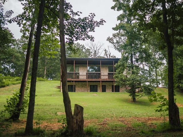 6277 Gordon Lawrence Rd, Santa Fe, TN 38482