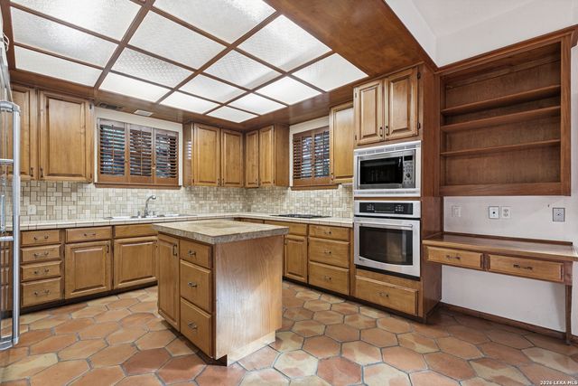 3947 Morgans Creek, San Antonio, TX 78230