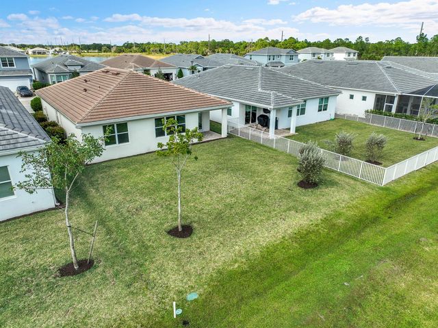 9765 SW Meridian Way, Stuart, FL 34997